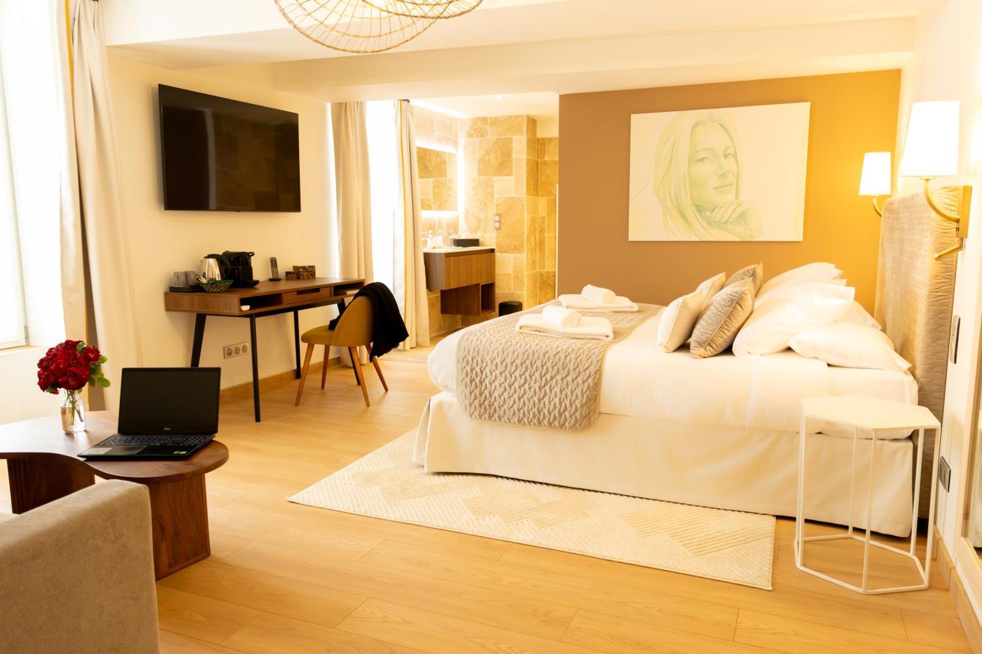 Le Central Boutique Hotel Бон Экстерьер фото