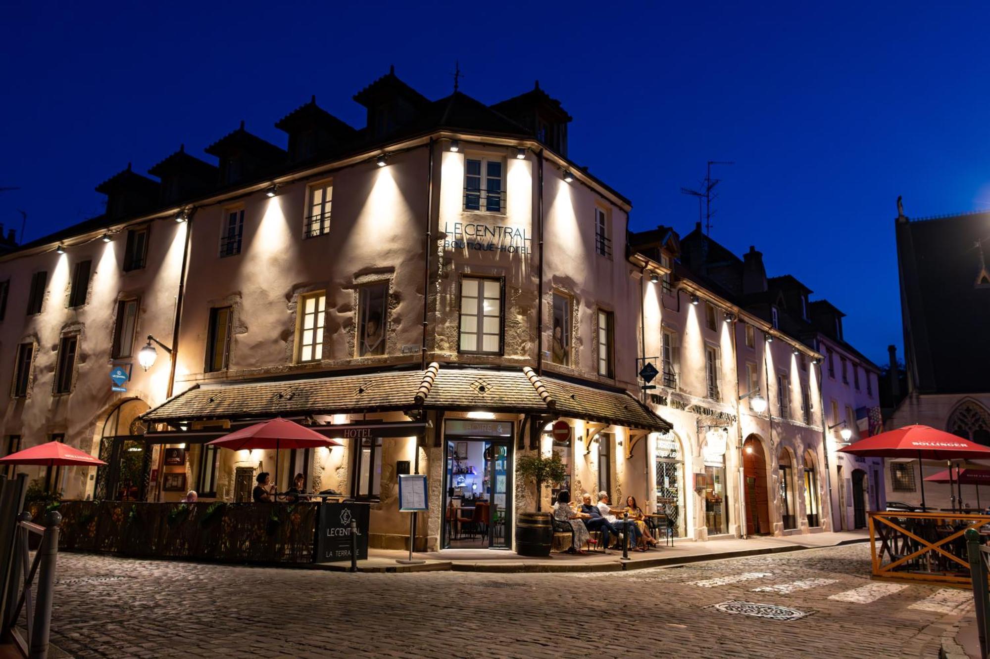 Le Central Boutique Hotel Бон Экстерьер фото