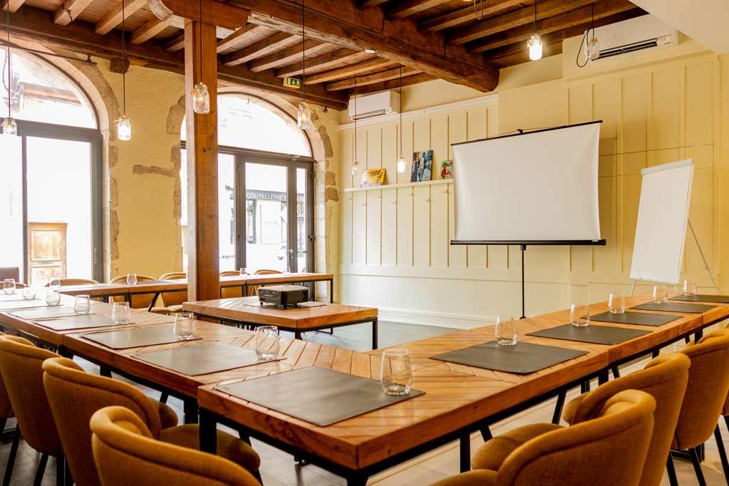 Le Central Boutique Hotel Бон Удобства фото